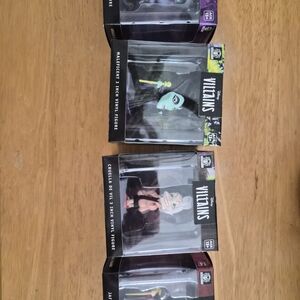 Disney Villains Collectible Vinyl Figures - Black and Green